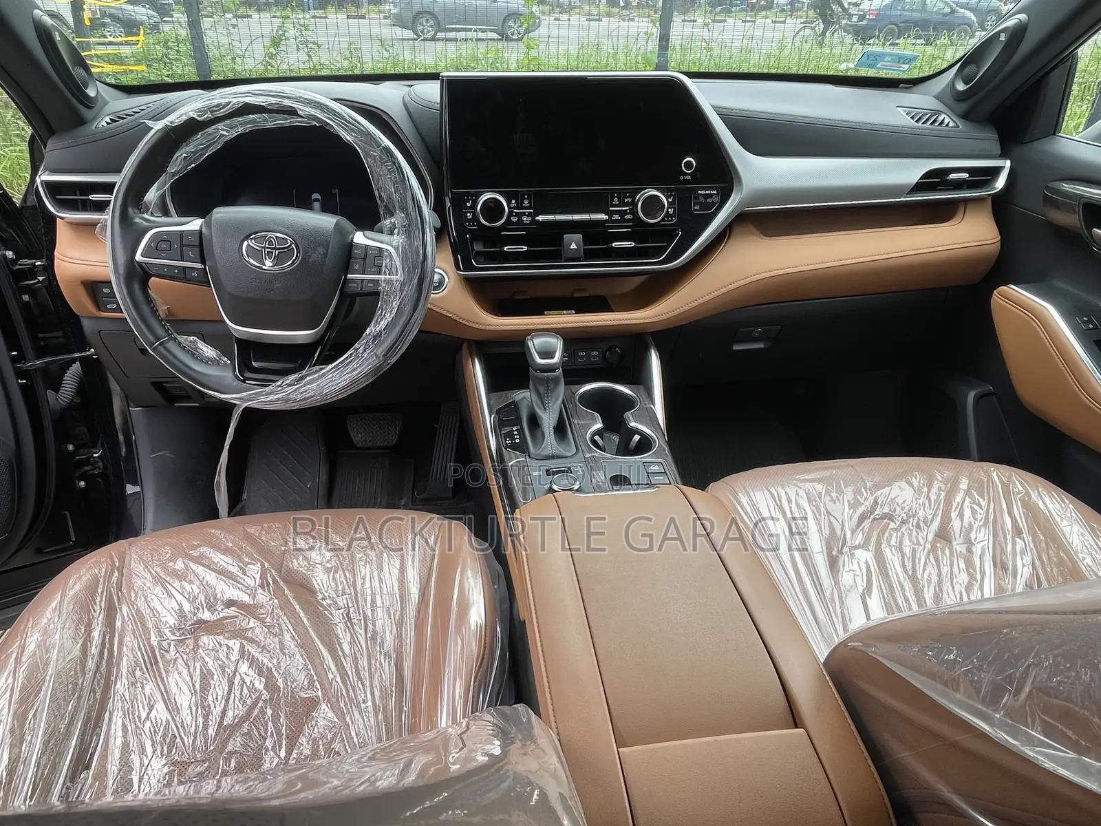 Toyota Highlander 2024 Black