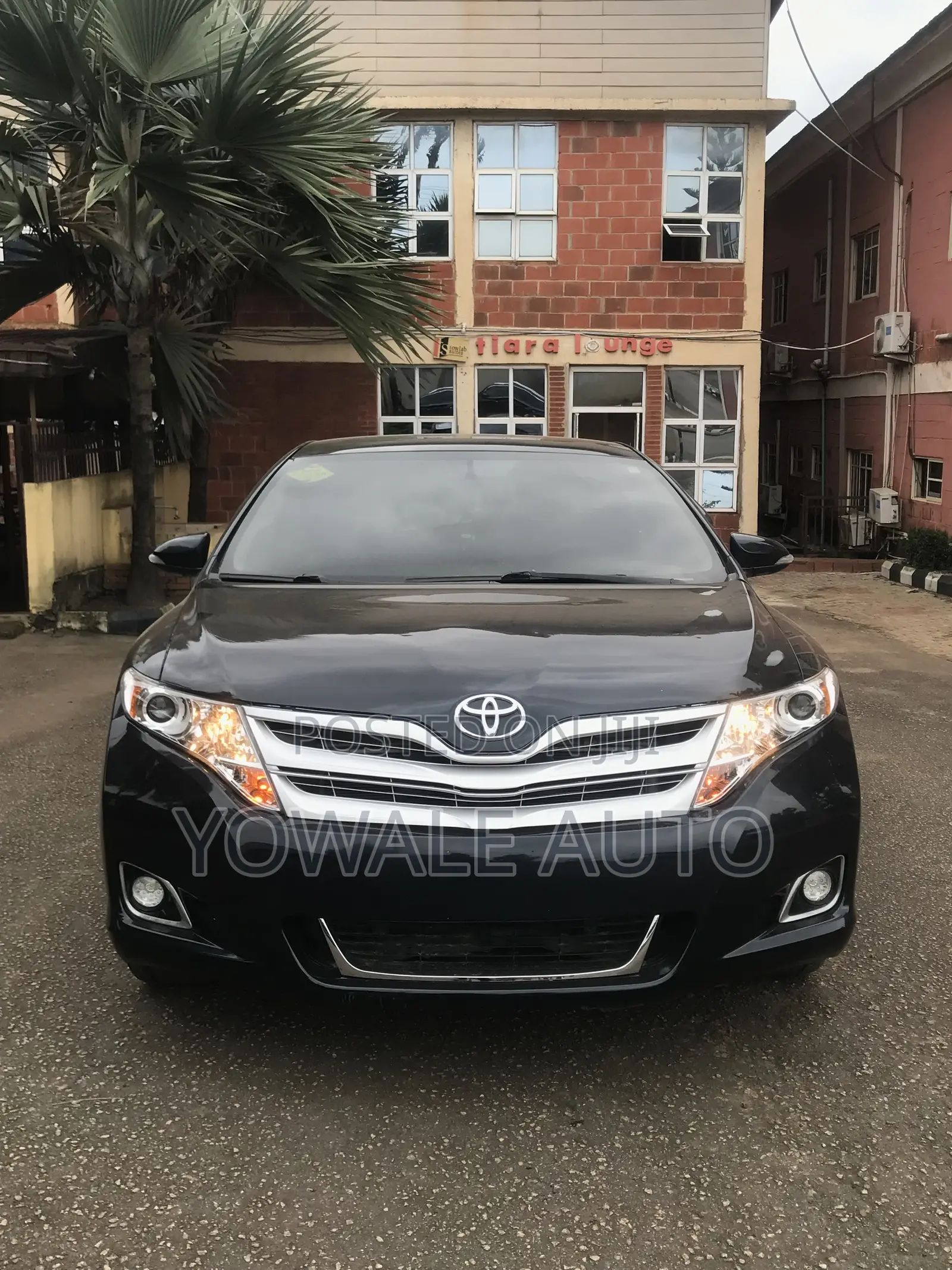 Toyota Venza XLE 4dr Wagon AWD (3.5L 6cyl 6A) 2015