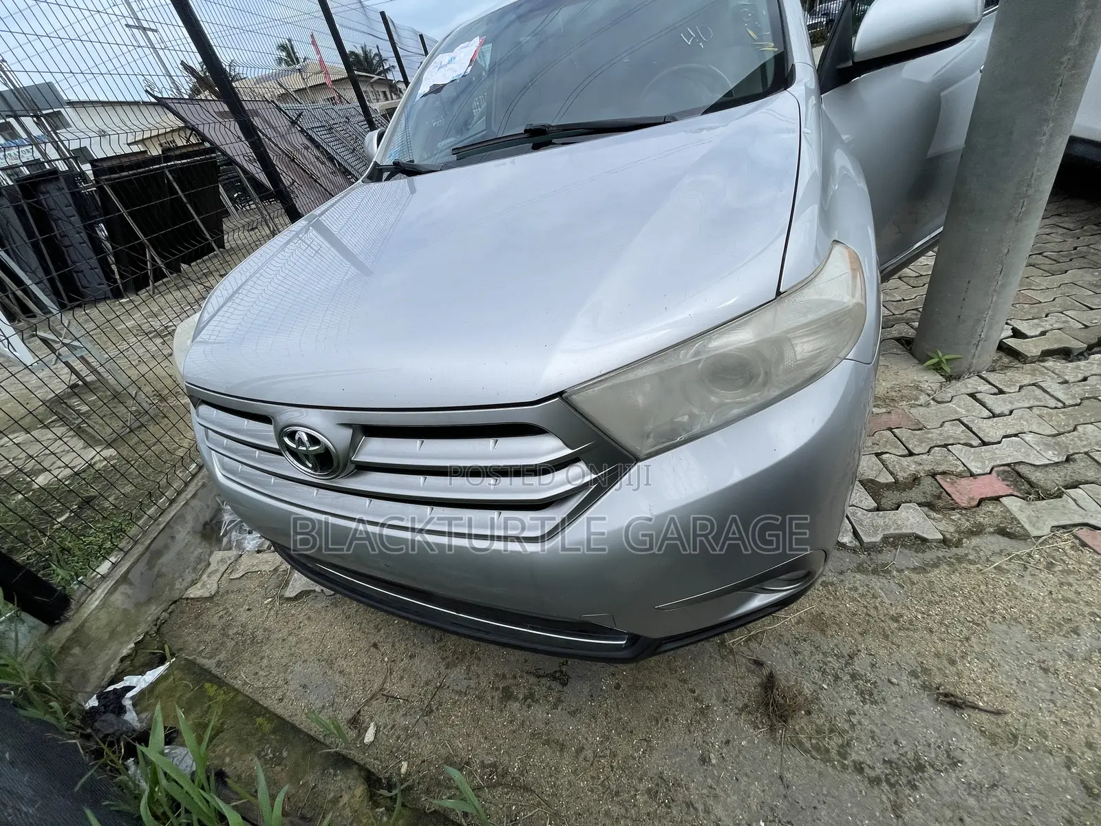 Toyota Highlander 2012 Gray