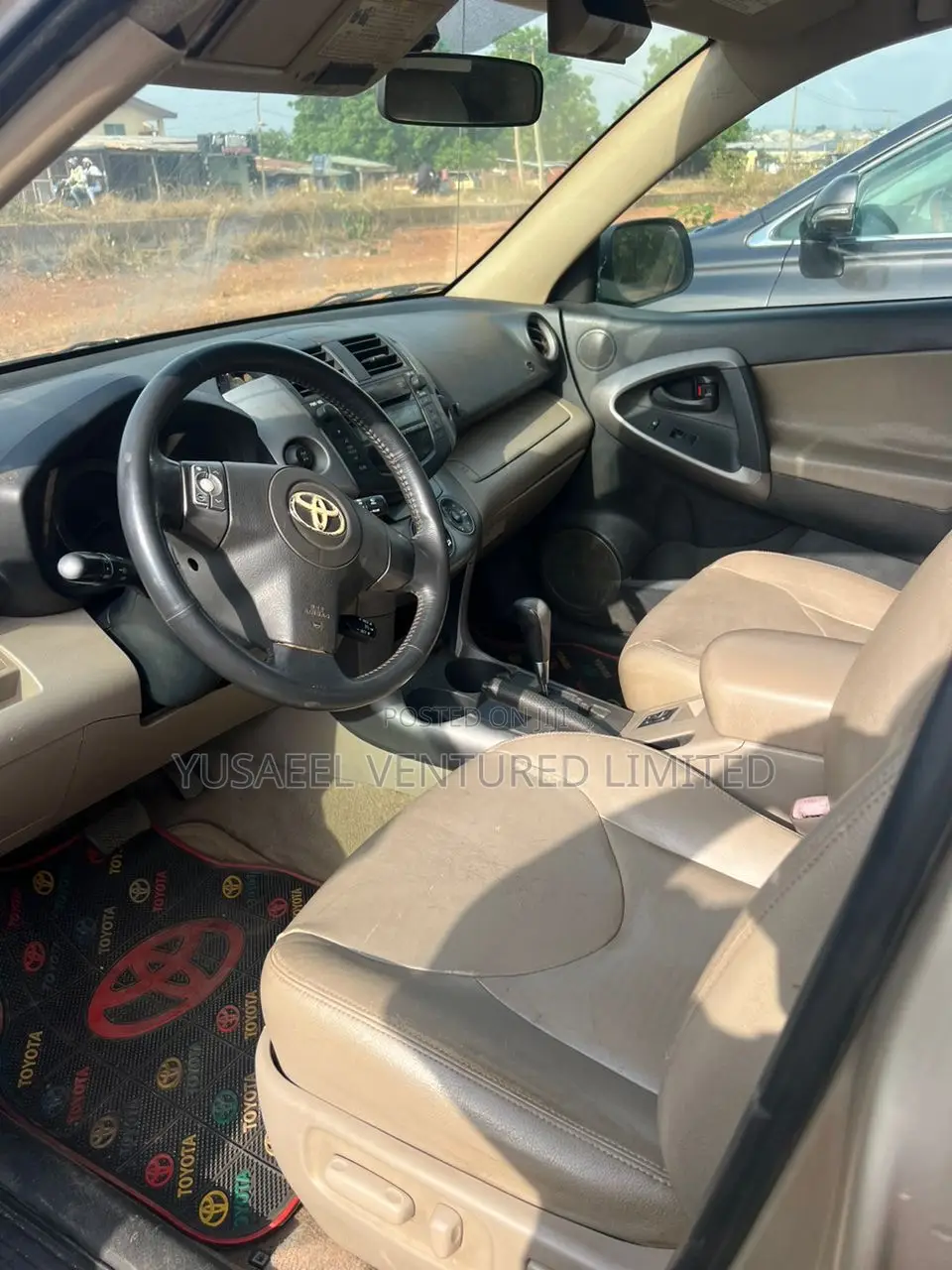 Toyota RAV4 2008 Gold