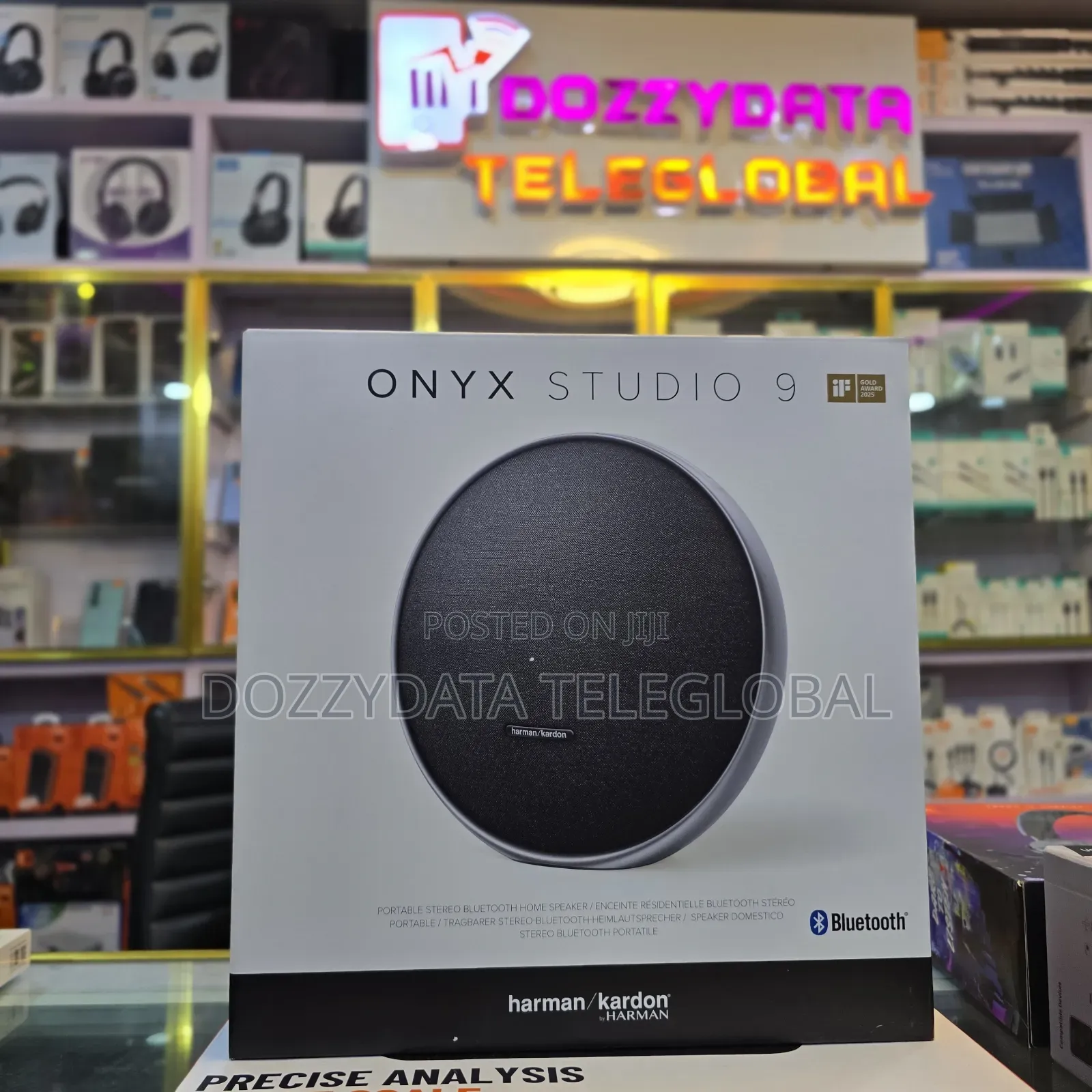 Onyx Studio 9 Speaker Brand New