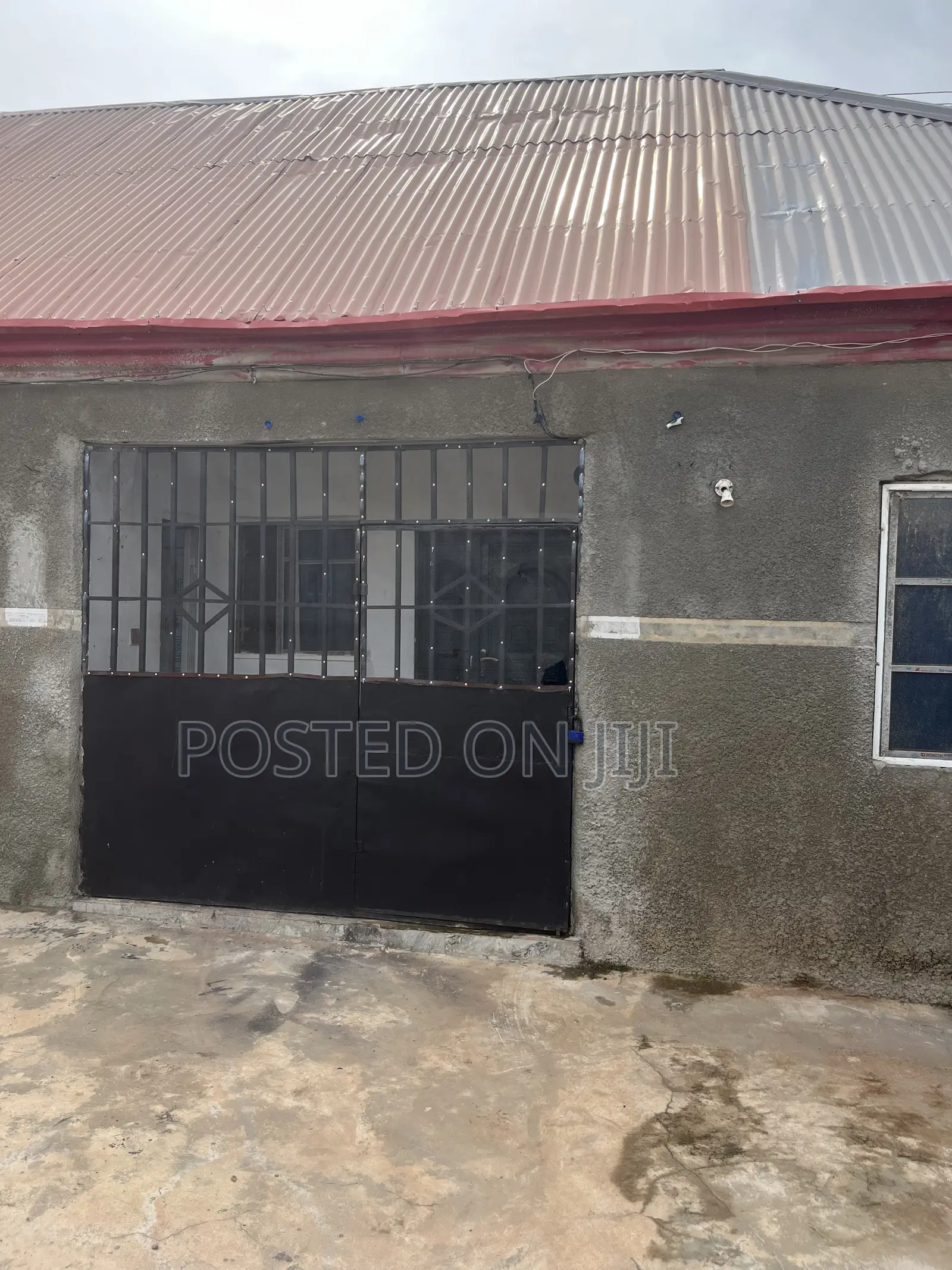 2bdrm Room & Parlour in Gra, Sabon Lugbe for rent