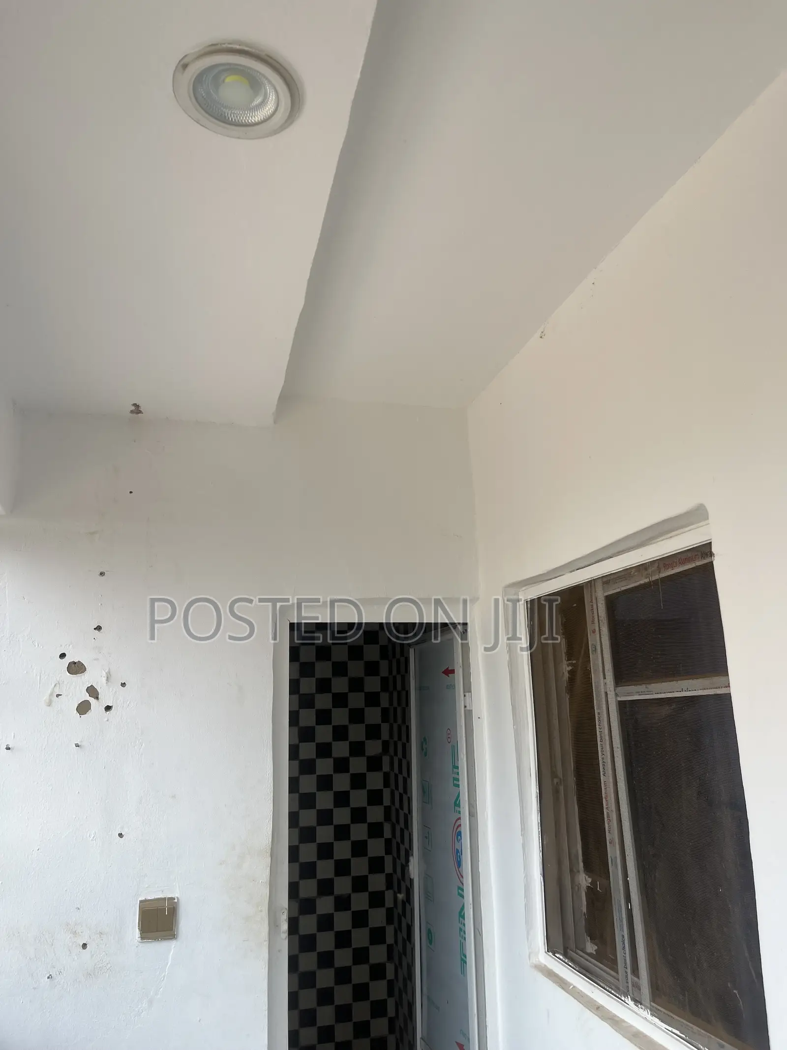 2bdrm Room & Parlour in Gra, Sabon Lugbe for rent