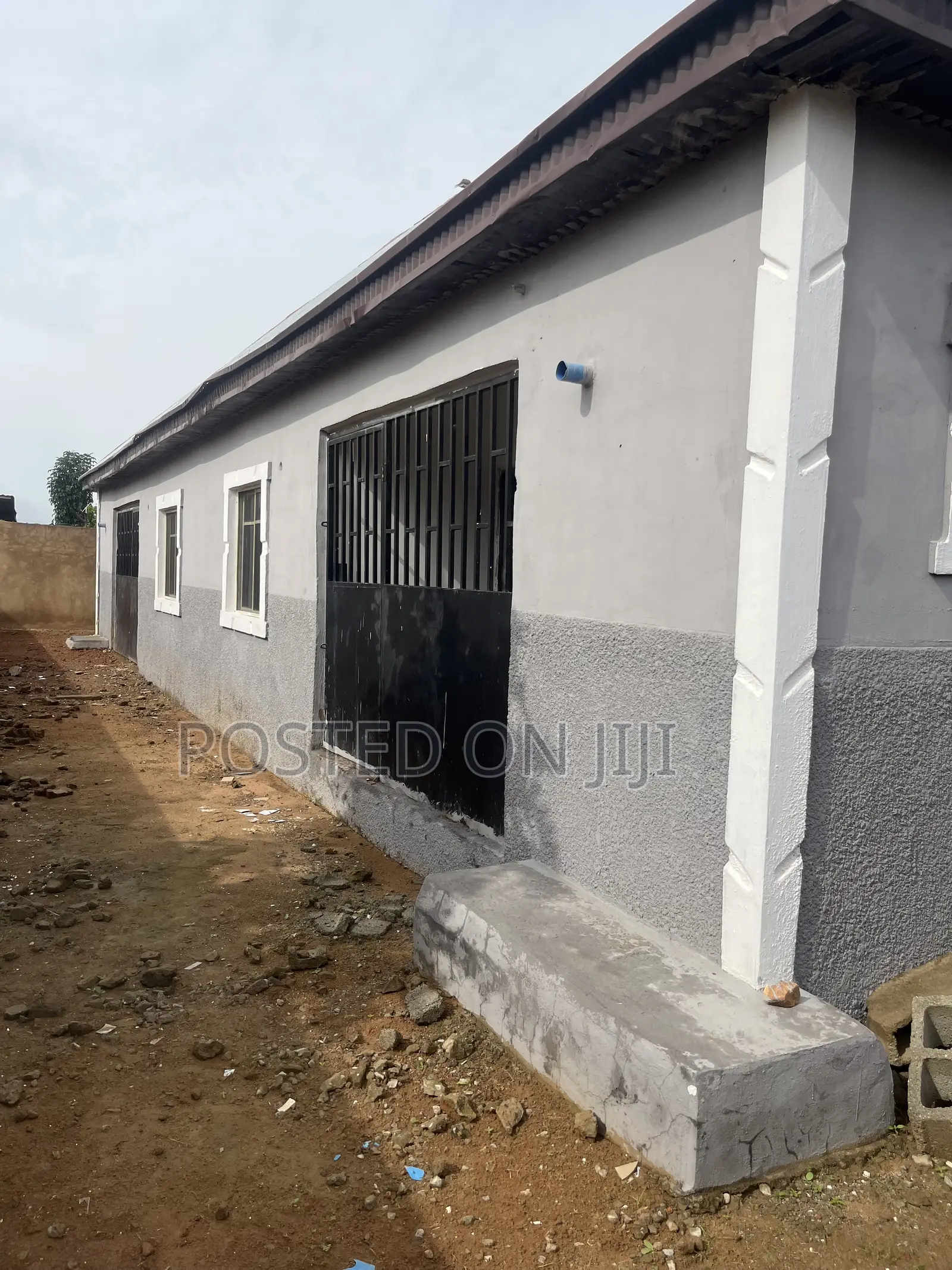2bdrm Room & Parlour in Gra, Sabon Lugbe for rent