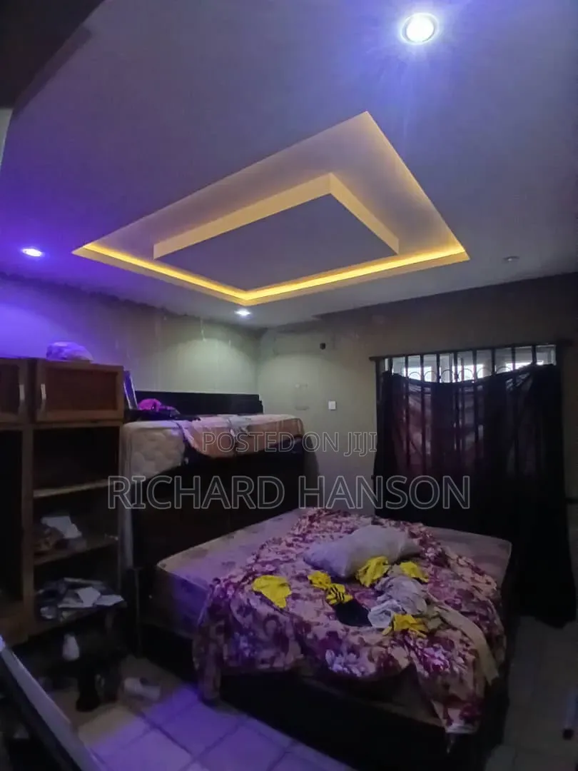 3bdrm Bungalow in In Awoyaya for rent