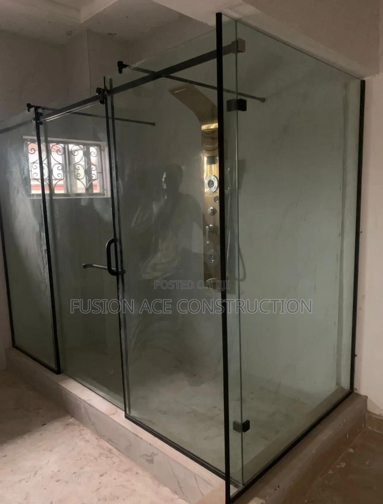 Plain Glass Cubicle Toilet / Bathroom Door