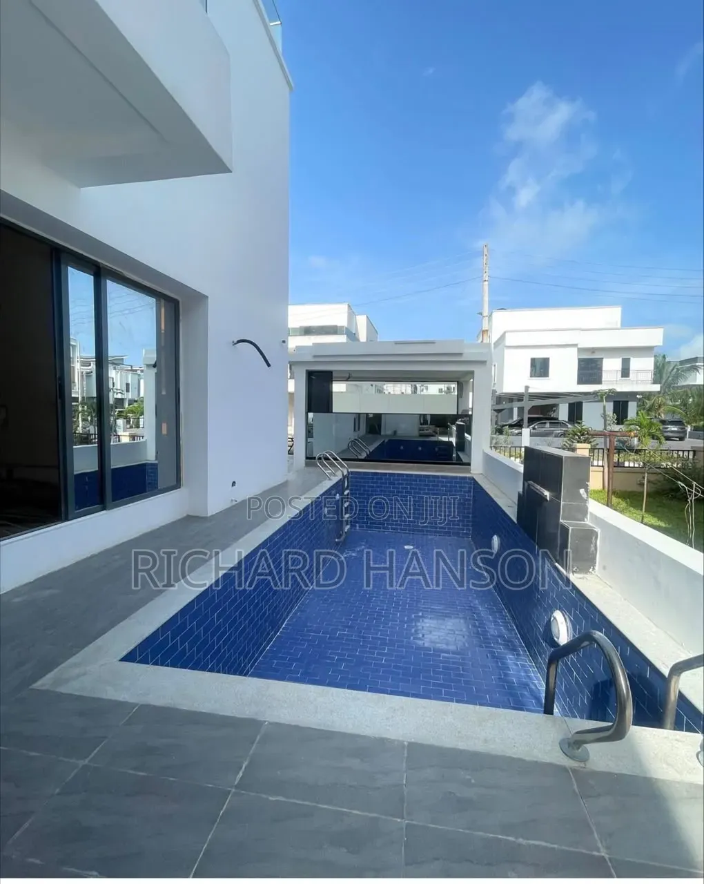 6bdrm Duplex in Secured, Osapa london for sale