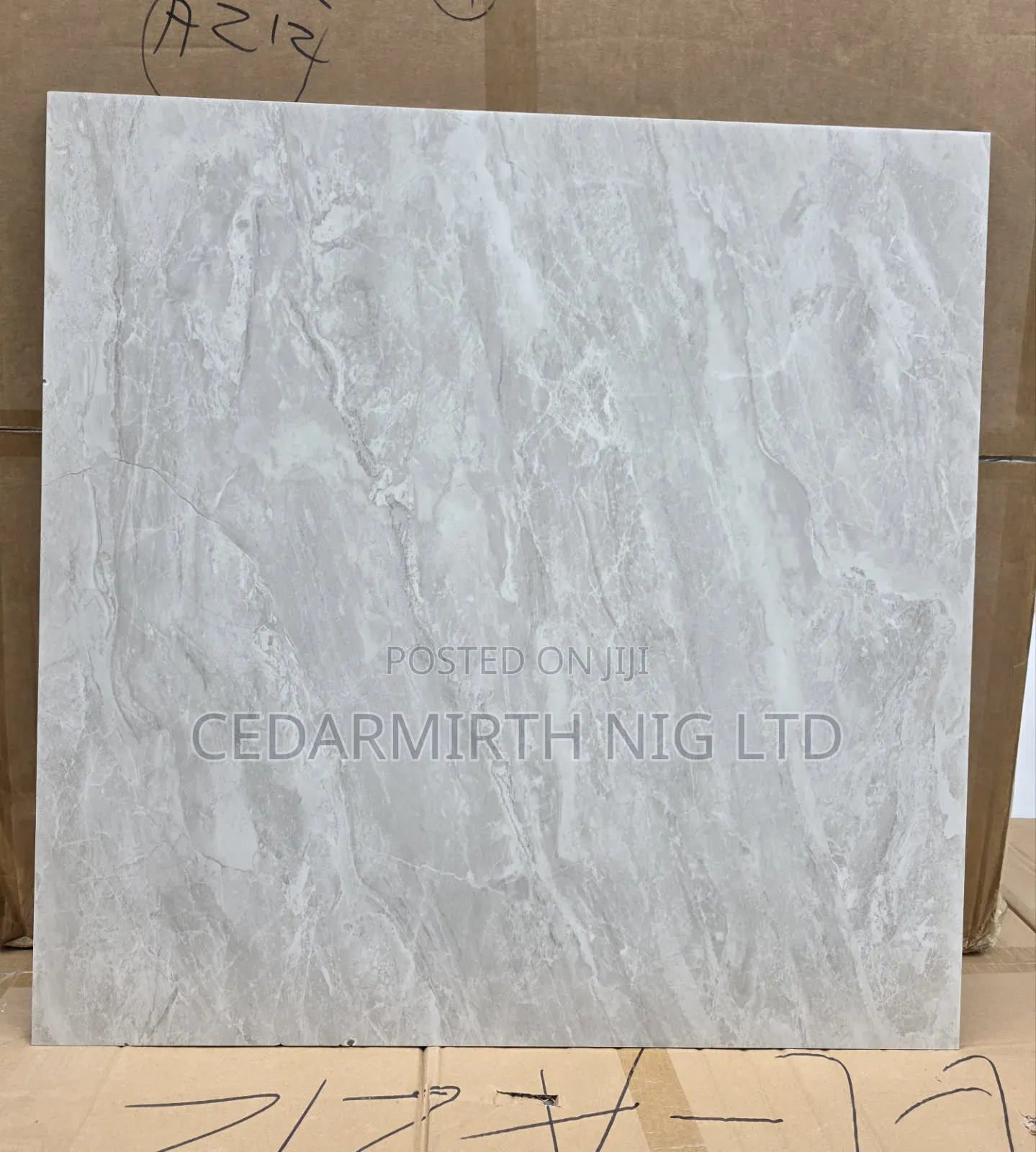 80cm X 80cm Polished Tiles for Modern Homes Commercial Spaces