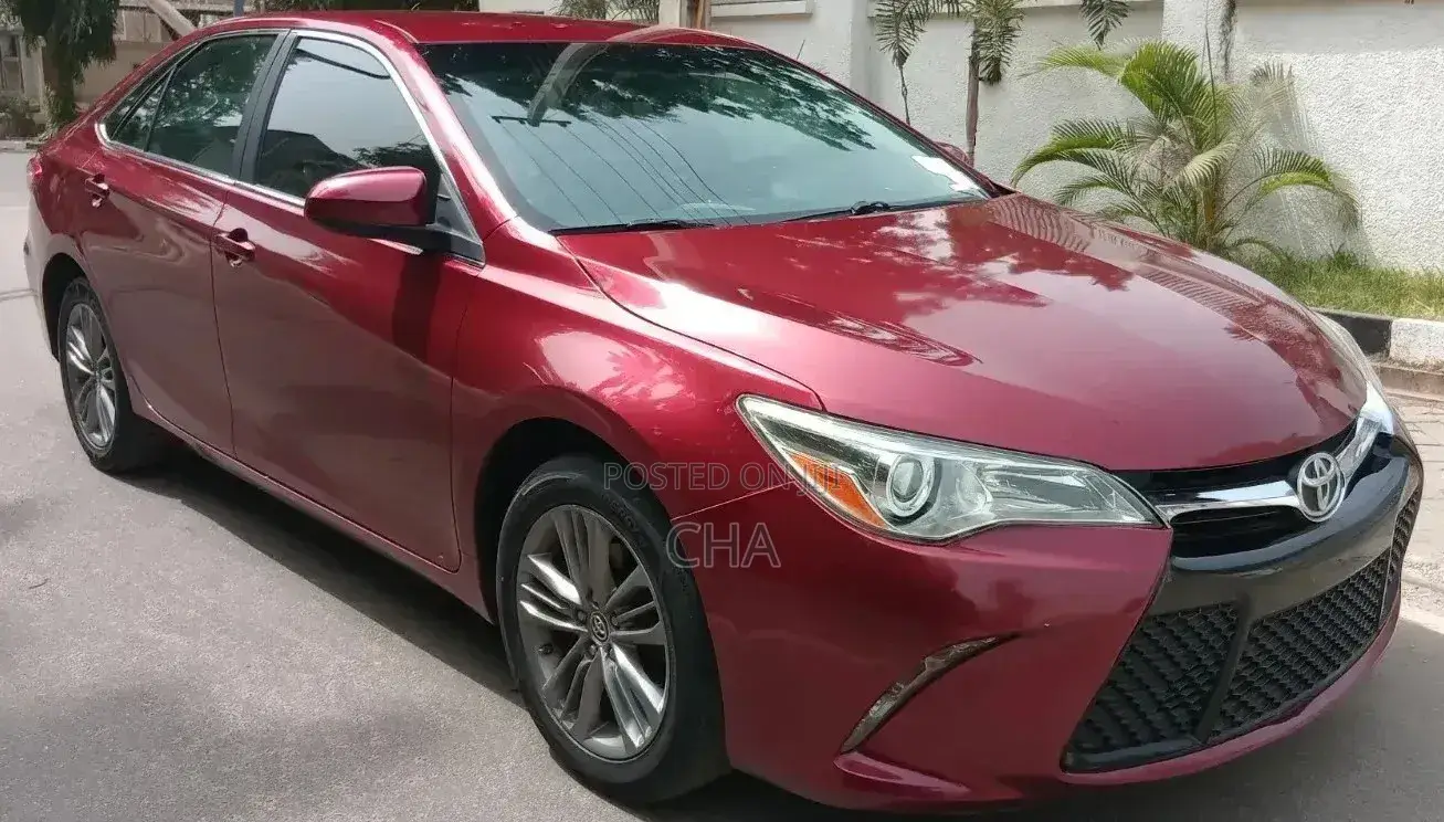 Toyota Camry SE 4dr Sedan (2.5L 4cyl 6A) 2016 Red