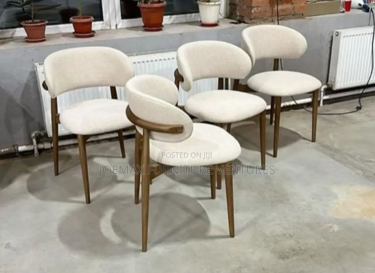 Turkey Dining Table By6 With Fabric Chairs