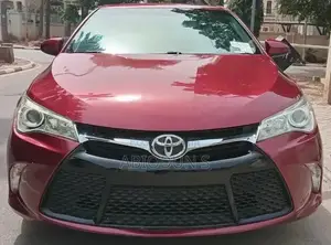 Toyota Camry SE 4dr Sedan (2.5L 4cyl 6A) 2015 Red