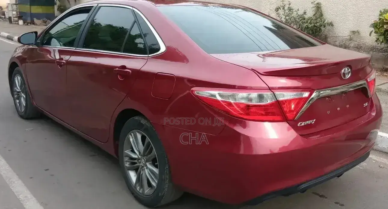 Toyota Camry SE 4dr Sedan (2.5L 4cyl 6A) 2016 Red