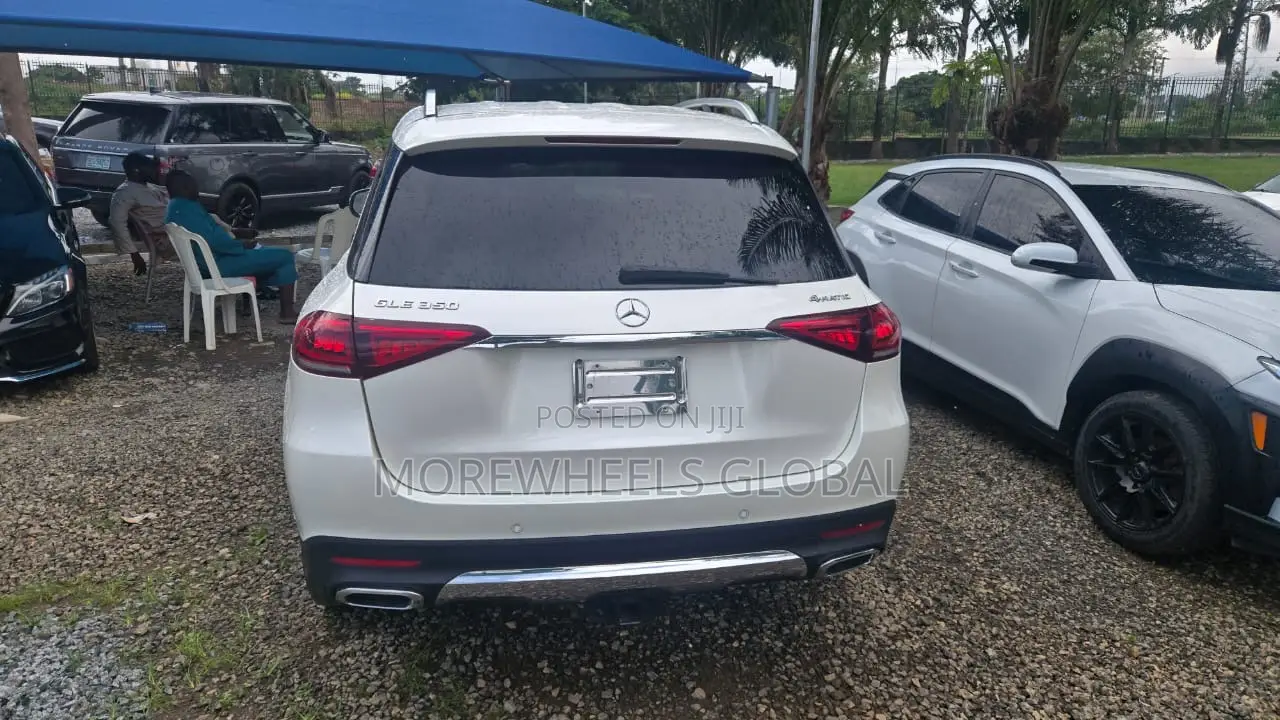 Mercedes-Benz GLE-Class GLE 350 4MATIC 2019 White