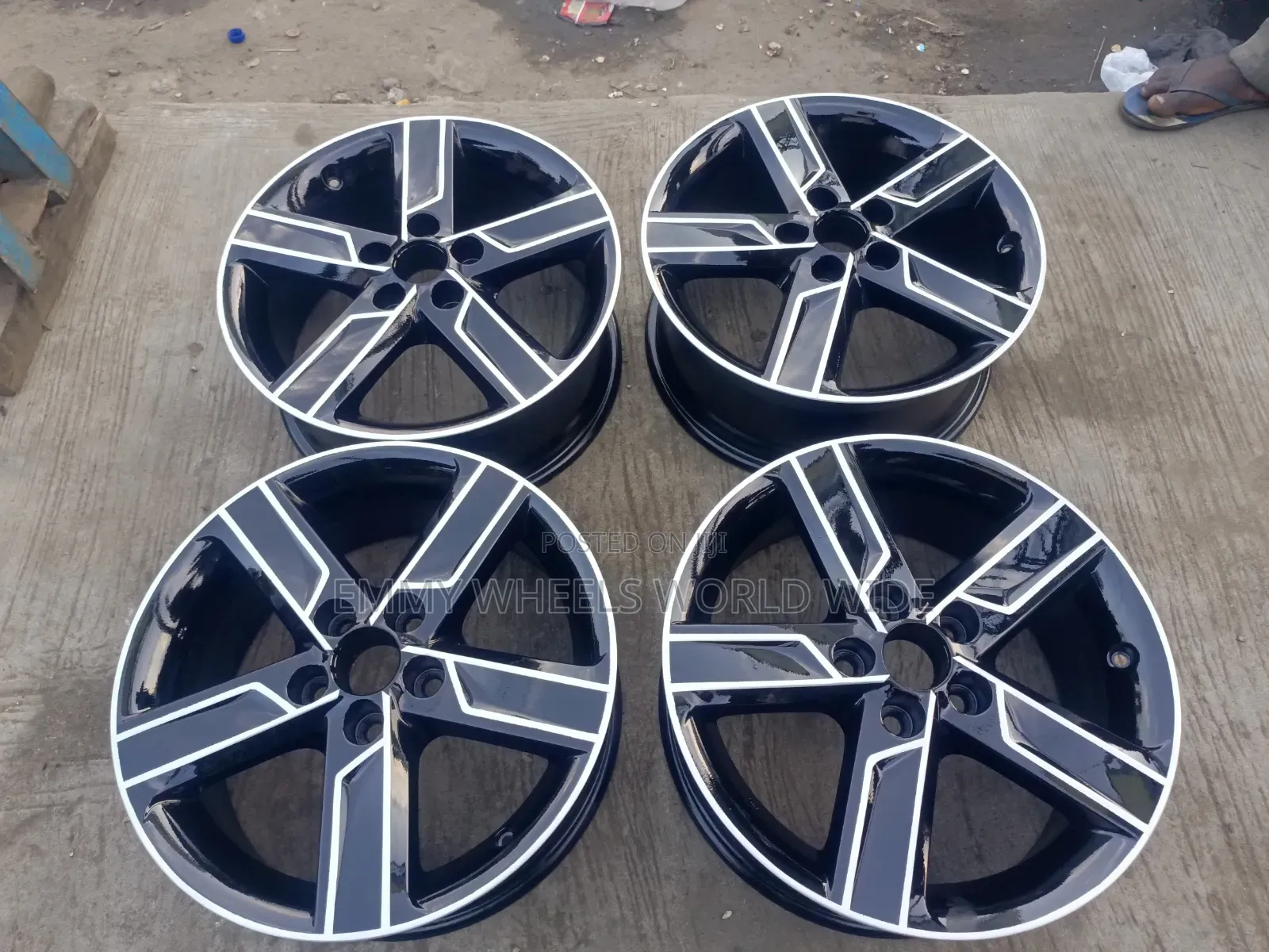 17inches for Toyota Camry Tokunbo Factory Filted for 2012/13 Model