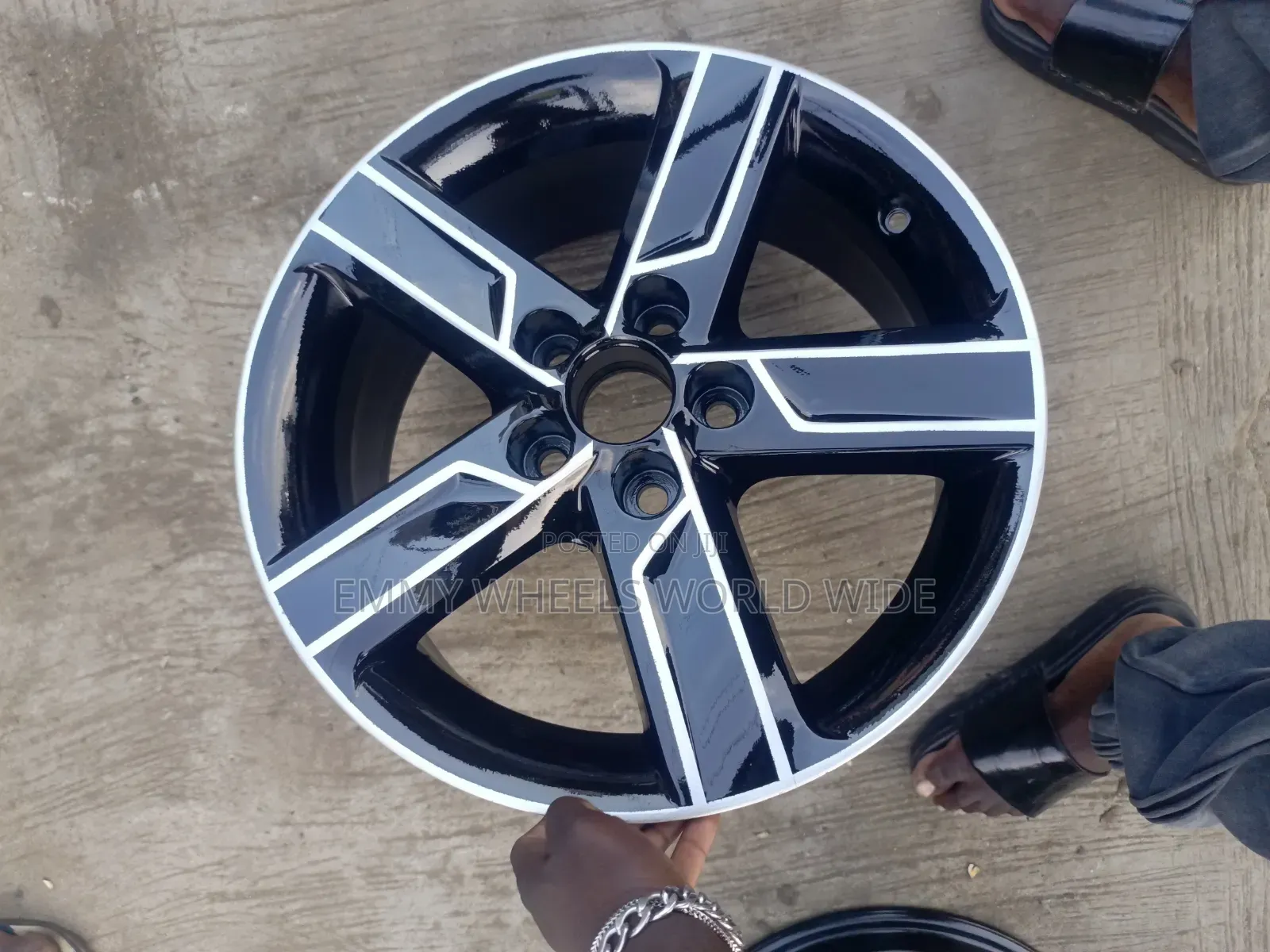 17inches for Toyota Camry Tokunbo Factory Filted for 2012/13 Model