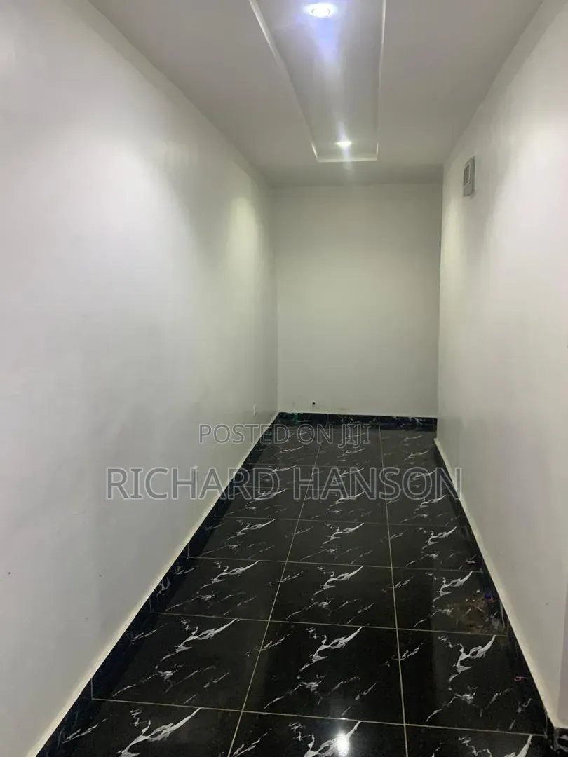 2bdrm Apartment in Terra, Sangotedo for rent