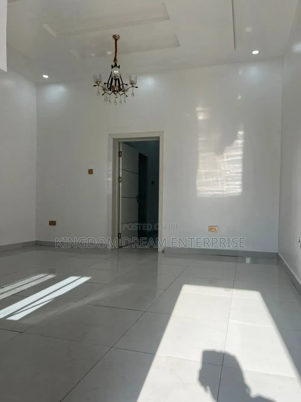 1bdrm Duplex in Lekki Lagos, Ilasan for rent