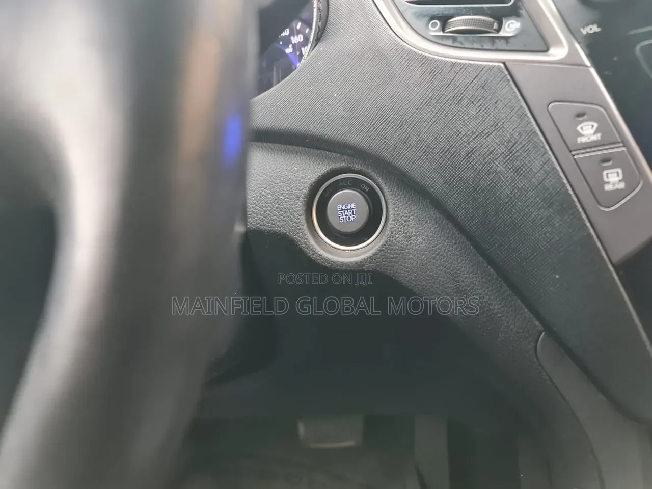 Hyundai Santa Fe 2013 Red