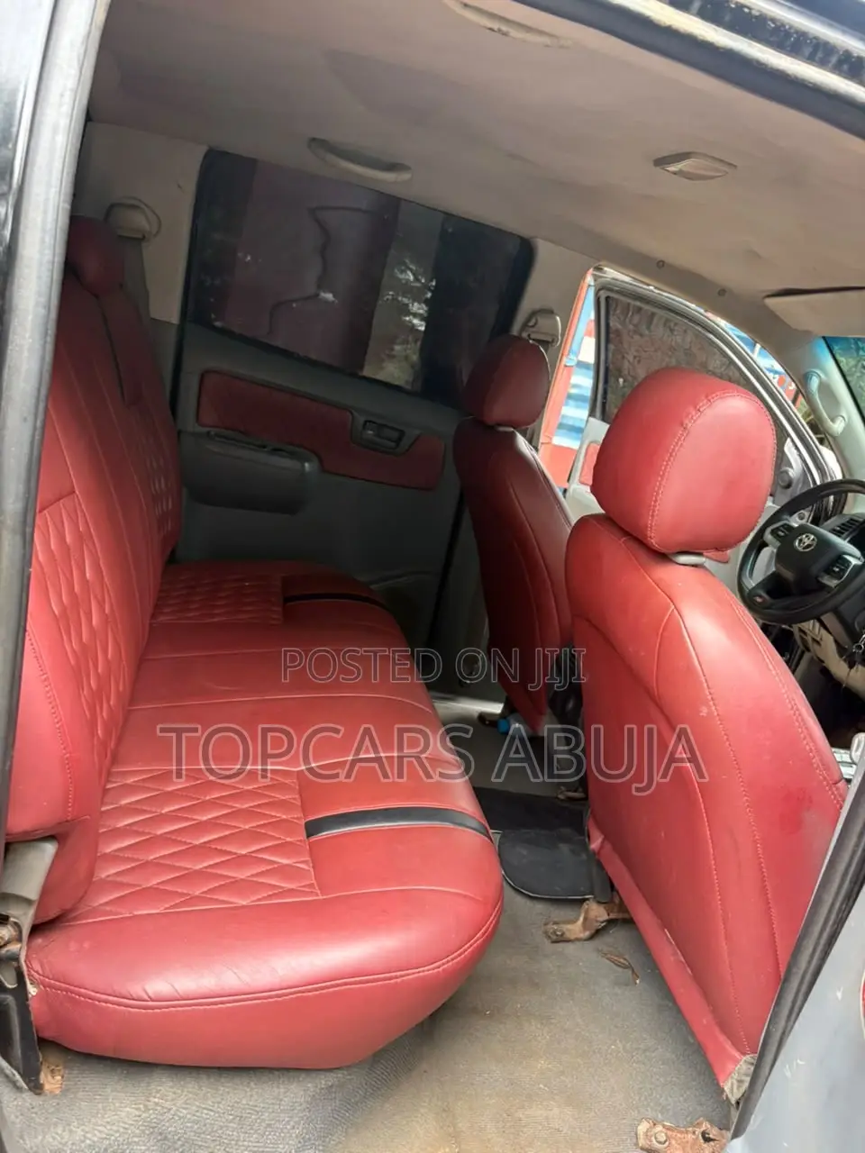Toyota Hilux 2013 Black
