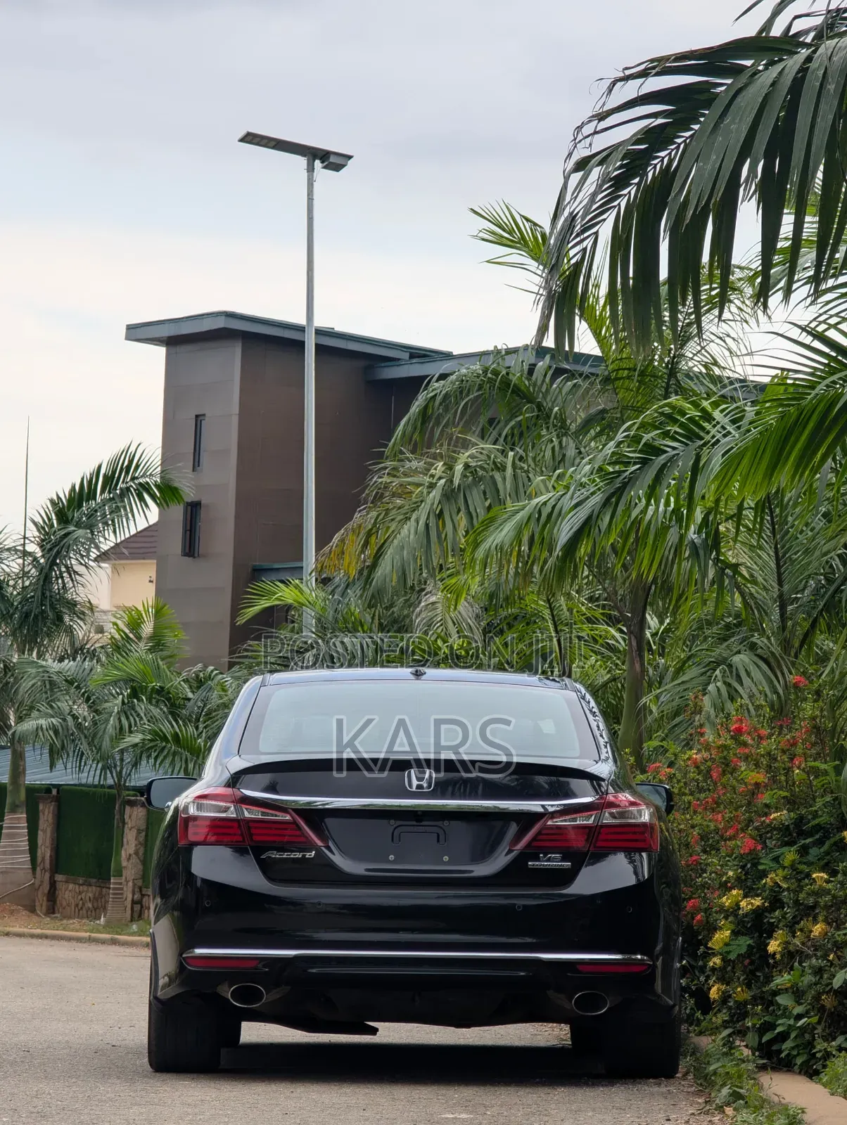 Honda Accord Touring V6 4dr Sedan FWD (3.5L 6cyl 6A) 2017 Black
