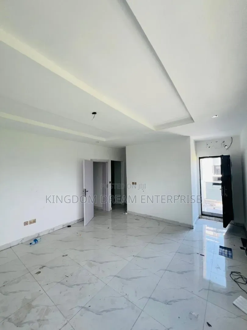 4bdrm Duplex in Orchid Lekki Lagos for rent