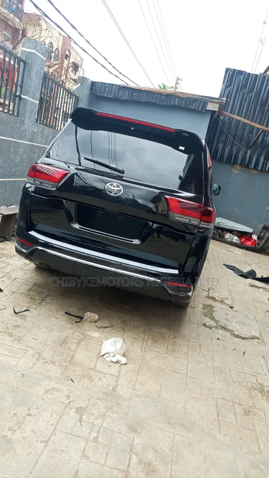Toyota Land Cruiser 2005 Upgrade to 2022 Kits Available