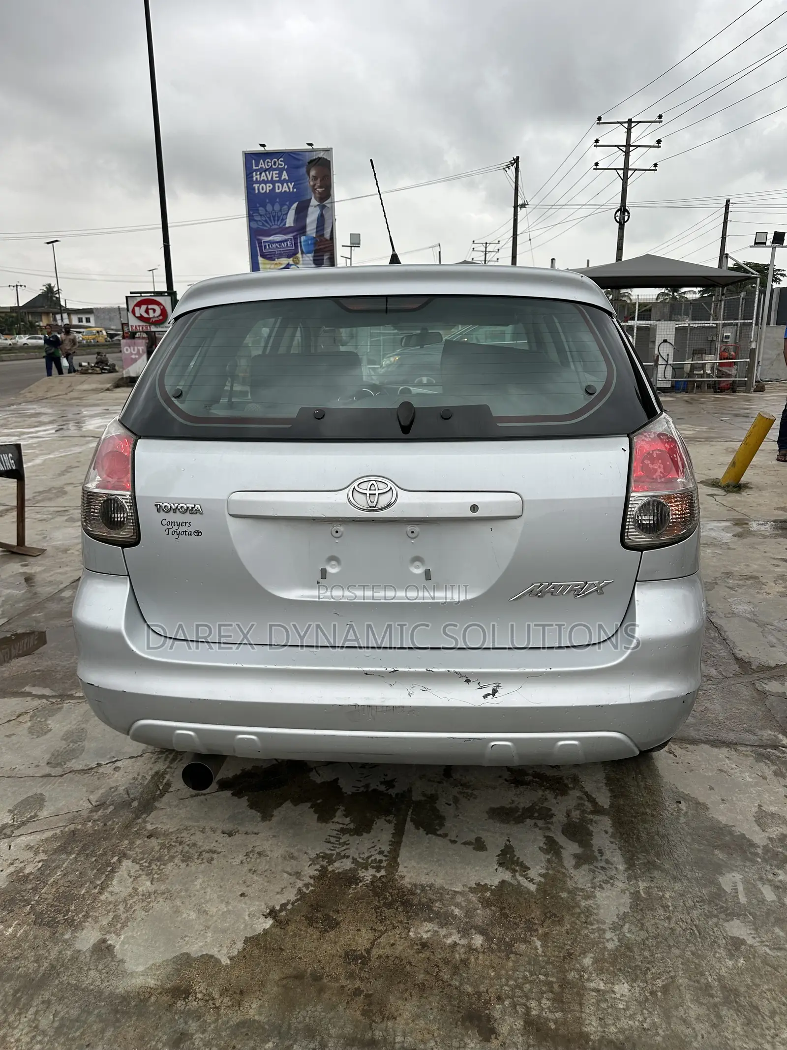Toyota Matrix Hatchback FWD (1.8L 4cyl 5M) 2008 Silver