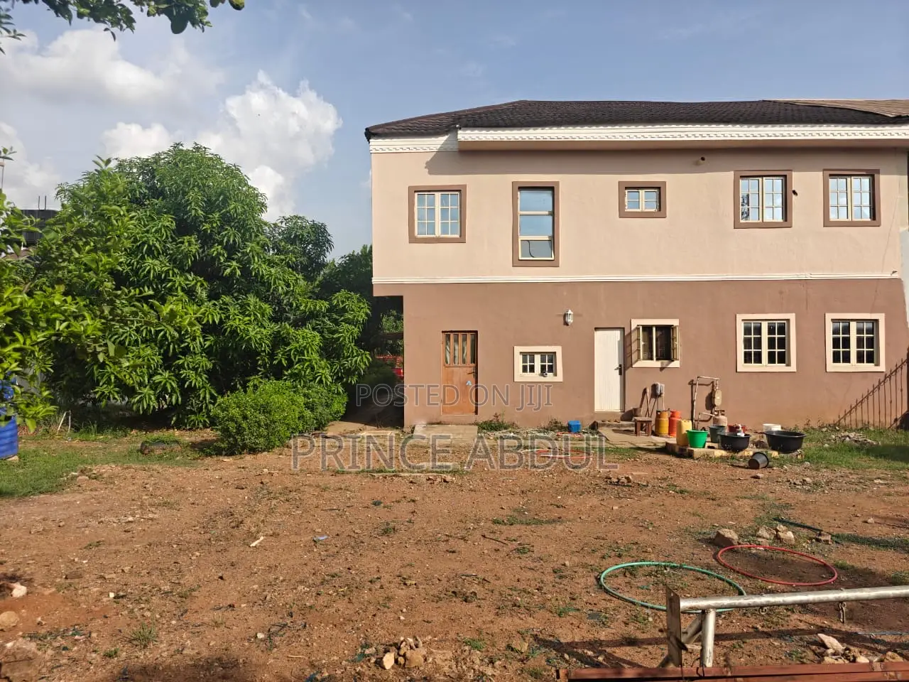 4bdrm Duplex in Apo District for sale