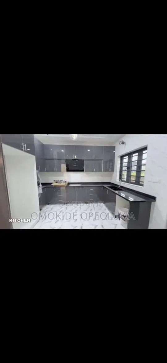 Furnished 3bdrm Duplex in Beechwood Estate, Ibeju for sale