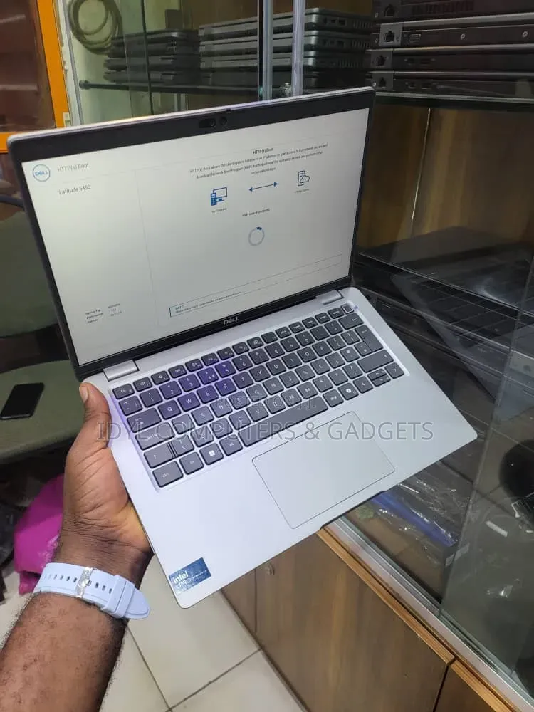 Laptop Dell Latitude 5450 16GB Intel Core Ultra 5 SSD 512GB