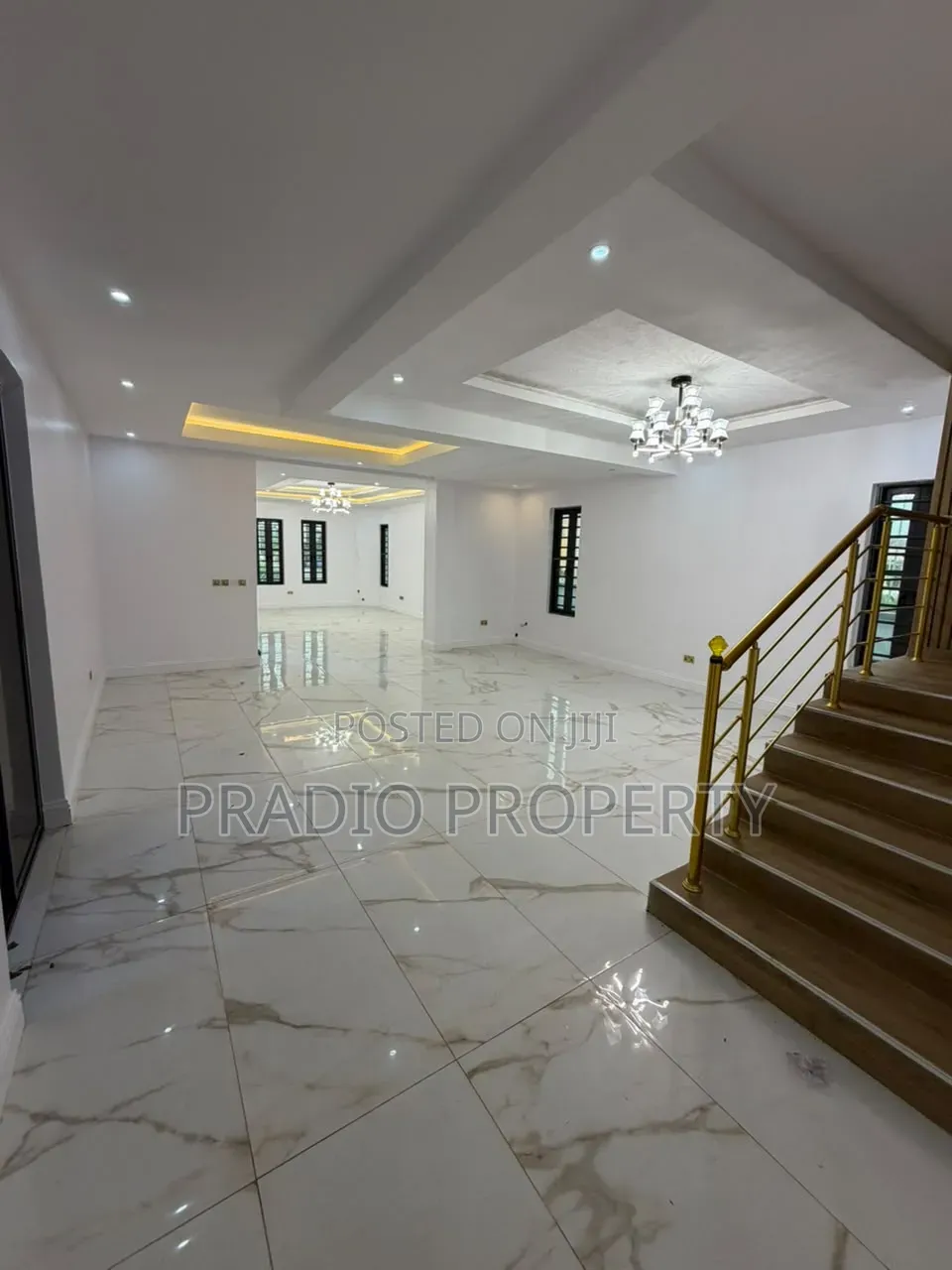 6bdrm Duplex in Royal Garden Estate, Ajiwe for sale