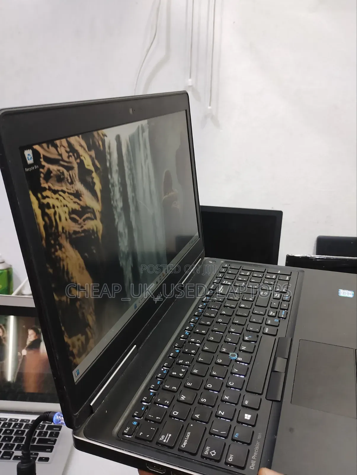 Laptop Dell Precision 7510 16GB Intel Core i7 HDD+SSD 750GB