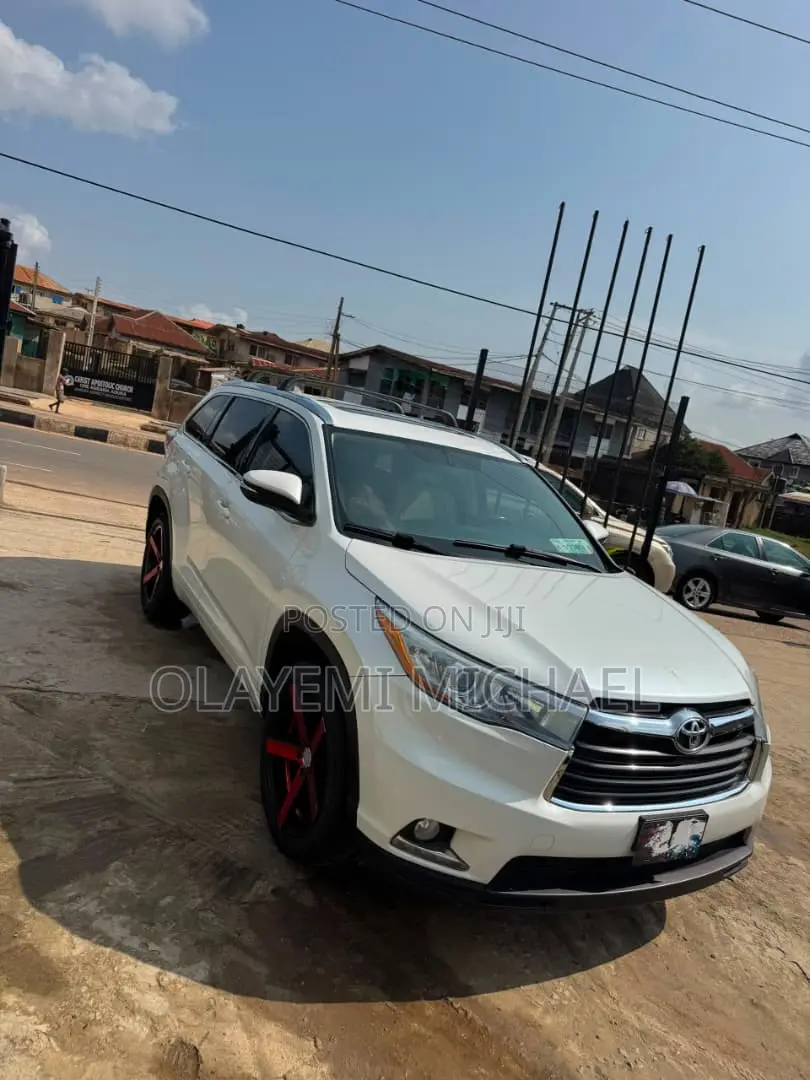 Toyota Highlander Limited V6 4x2 (3.5L 6cyl 6A) 2016 White