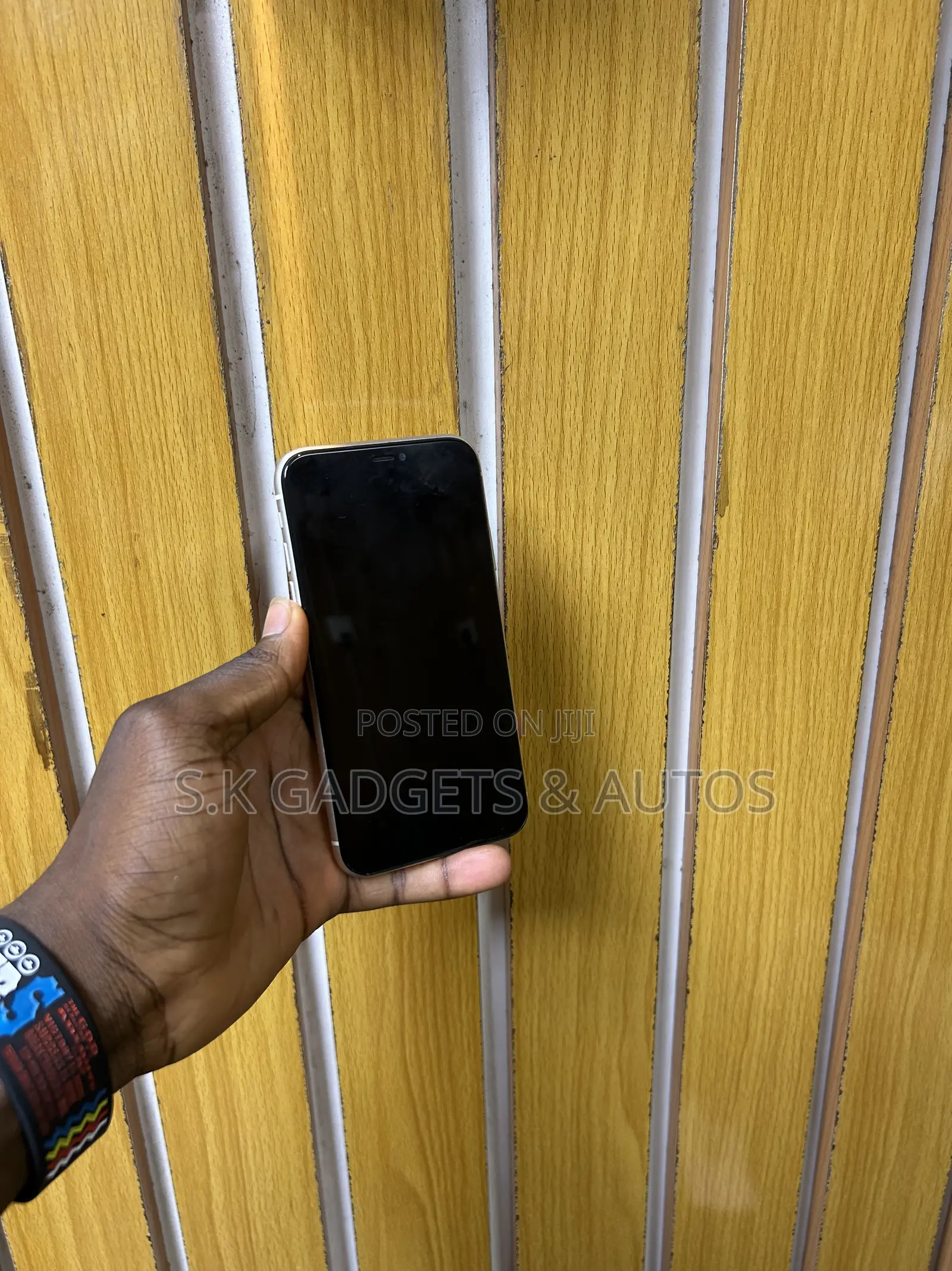Apple iPhone 12 64 GB Black