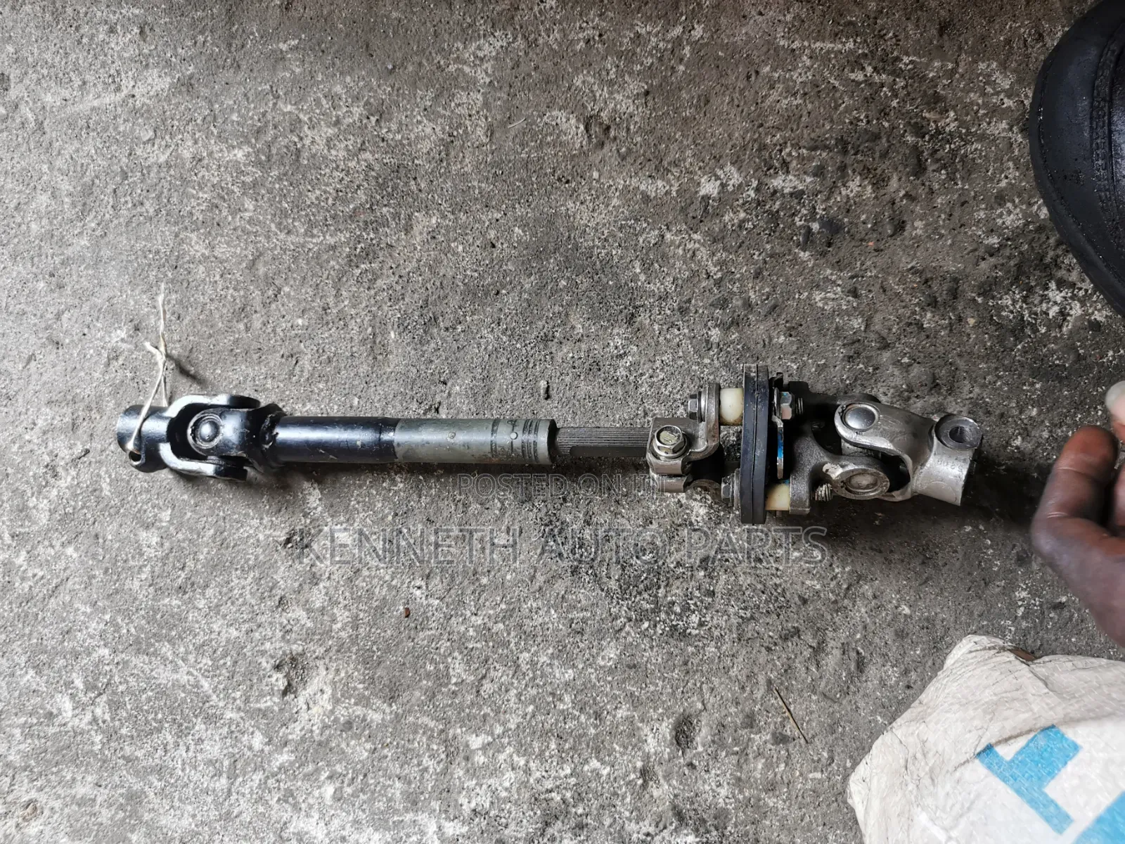 Steering Knuckle Shaft for Toyota Highlander 2005/2007 Model