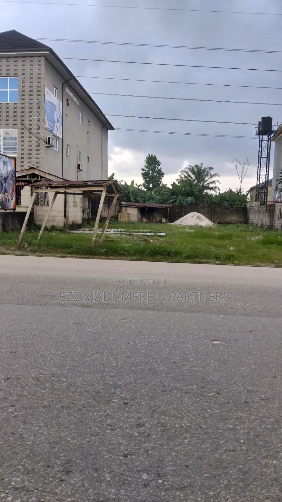 To Let : 1 Plot Major Rumuola Road, Ph