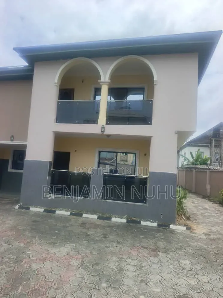 5bdrm Duplex in Greenland Estate, Olokonla for rent
