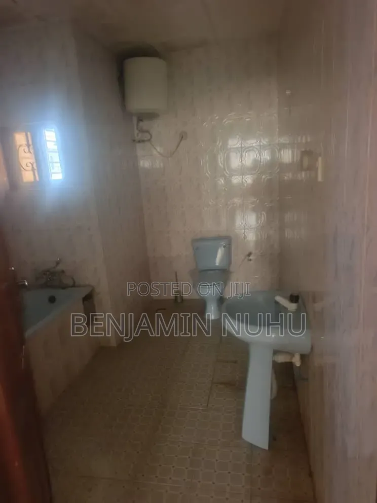 5bdrm Duplex in Greenland Estate, Olokonla for rent