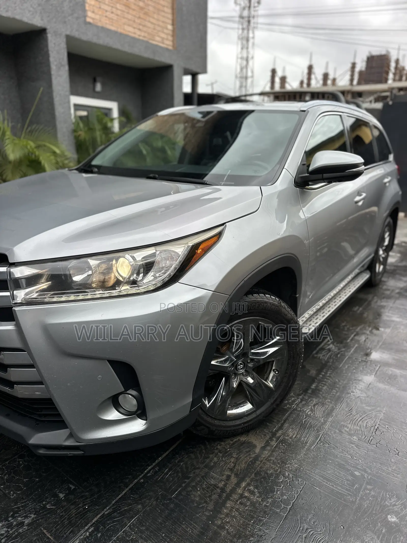 Toyota Highlander Limited Platinum 4x4 V6 (3.5L 6cyl 8A) 2017 Silver