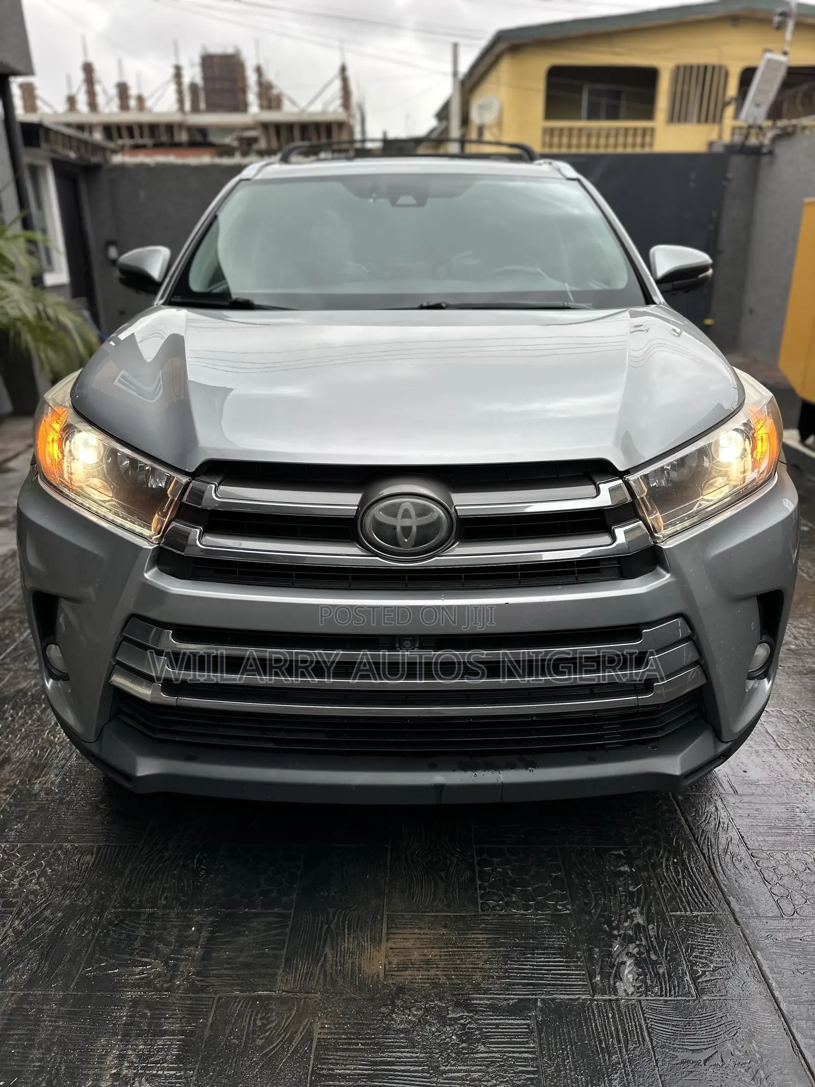Toyota Highlander Limited Platinum 4x4 V6 (3.5L 6cyl 8A) 2017 Silver