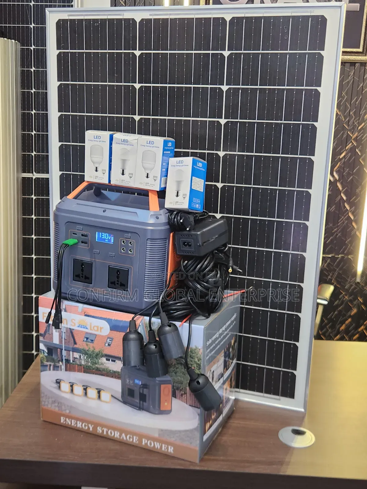 550W Home Solar Generator System With 4 LED Lights