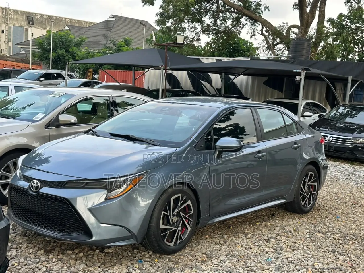 Toyota Corolla LE 2020 Blue