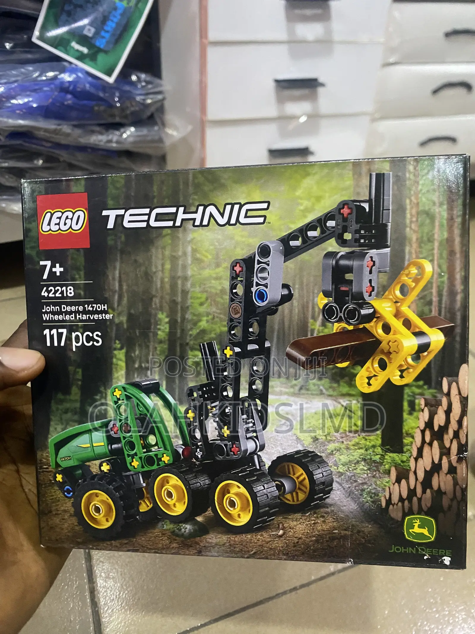 LEGO Technic John Deere 1470H Wheeled Harvester Kids 7+