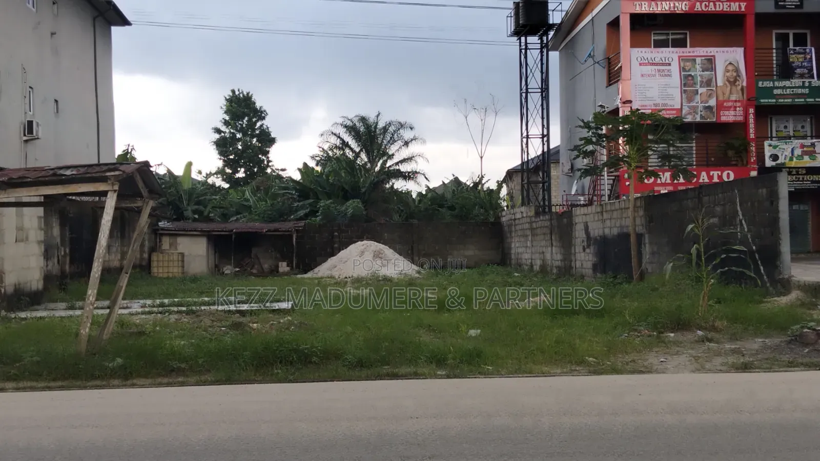 To Let : 1 Plot Major Rumuola Road, Ph