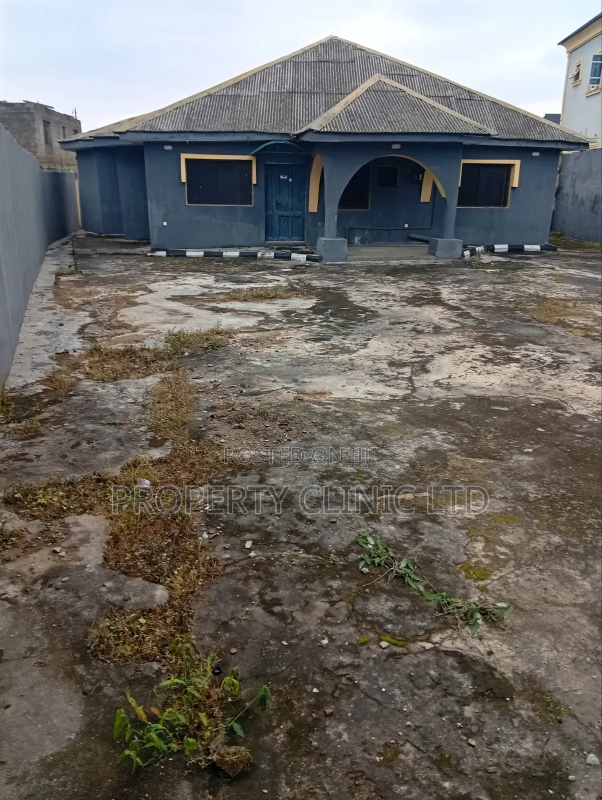 2bdrm Bungalow in Brentfield Estate, Obafemi-Owode for sale