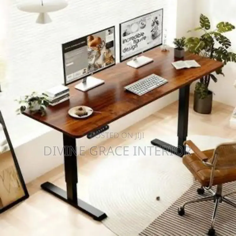Space-Saving Electric Standing Desk 1.4m