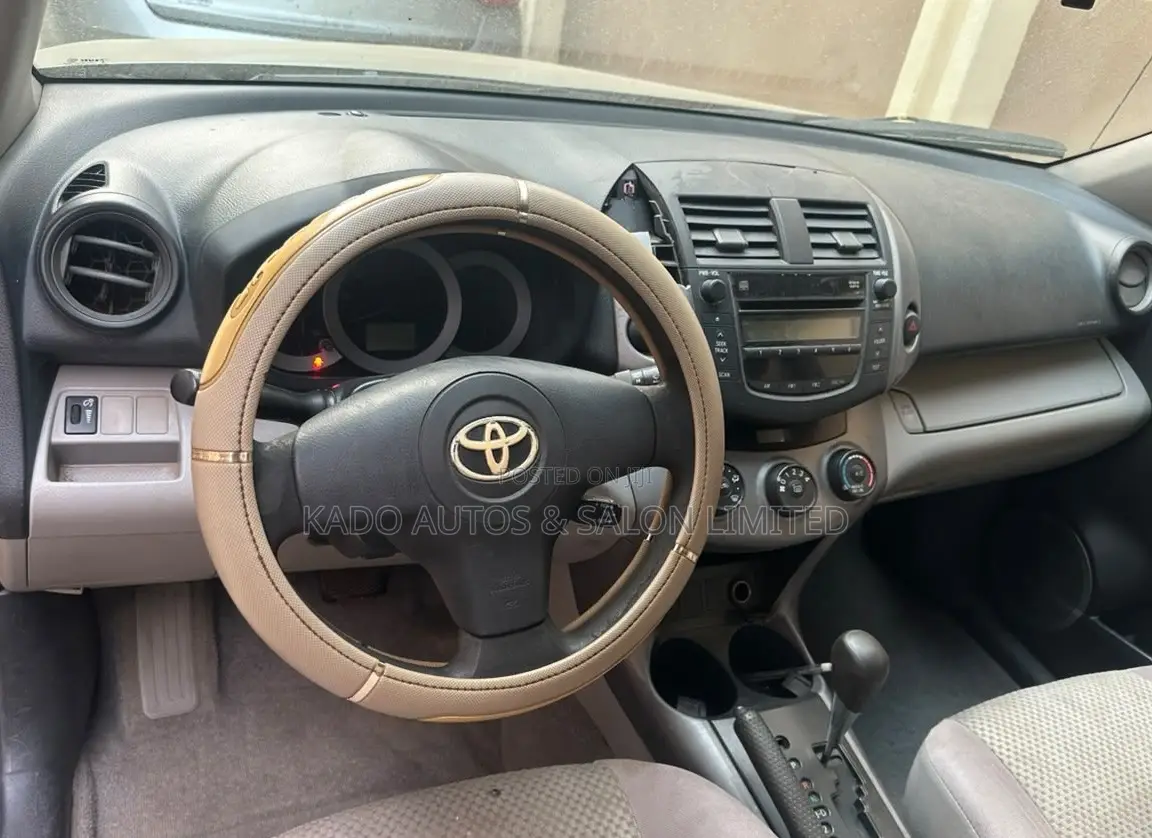 Toyota RAV4 2007 Green