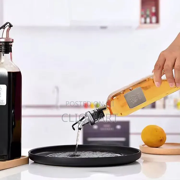 Glass Oil Dispenser Bottle 500ml With Pourer Spout, No Drip