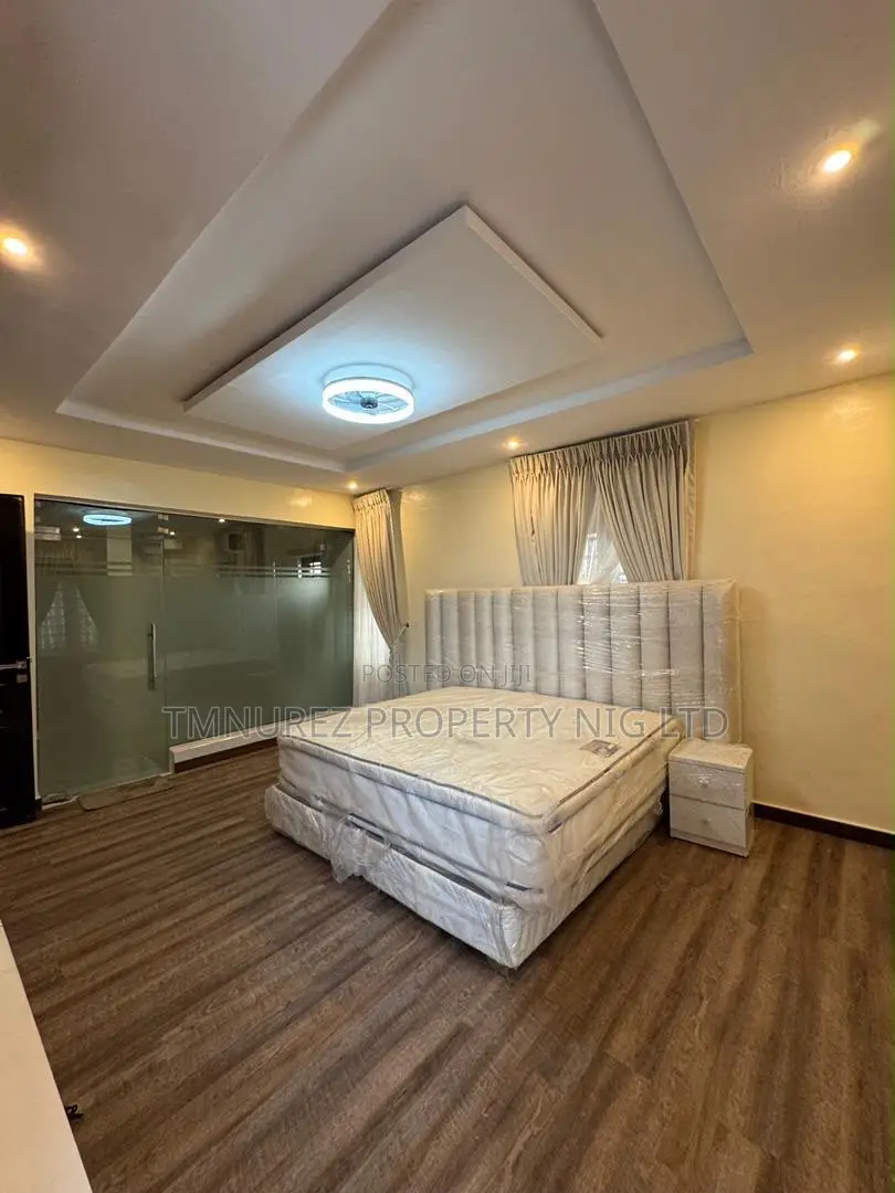 3bdrm Duplex in Surulere for sale
