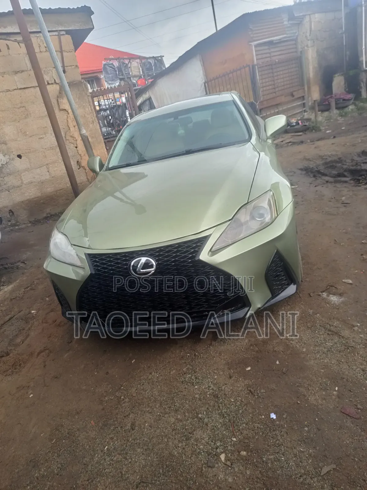 Lexus IS 2006 Pink